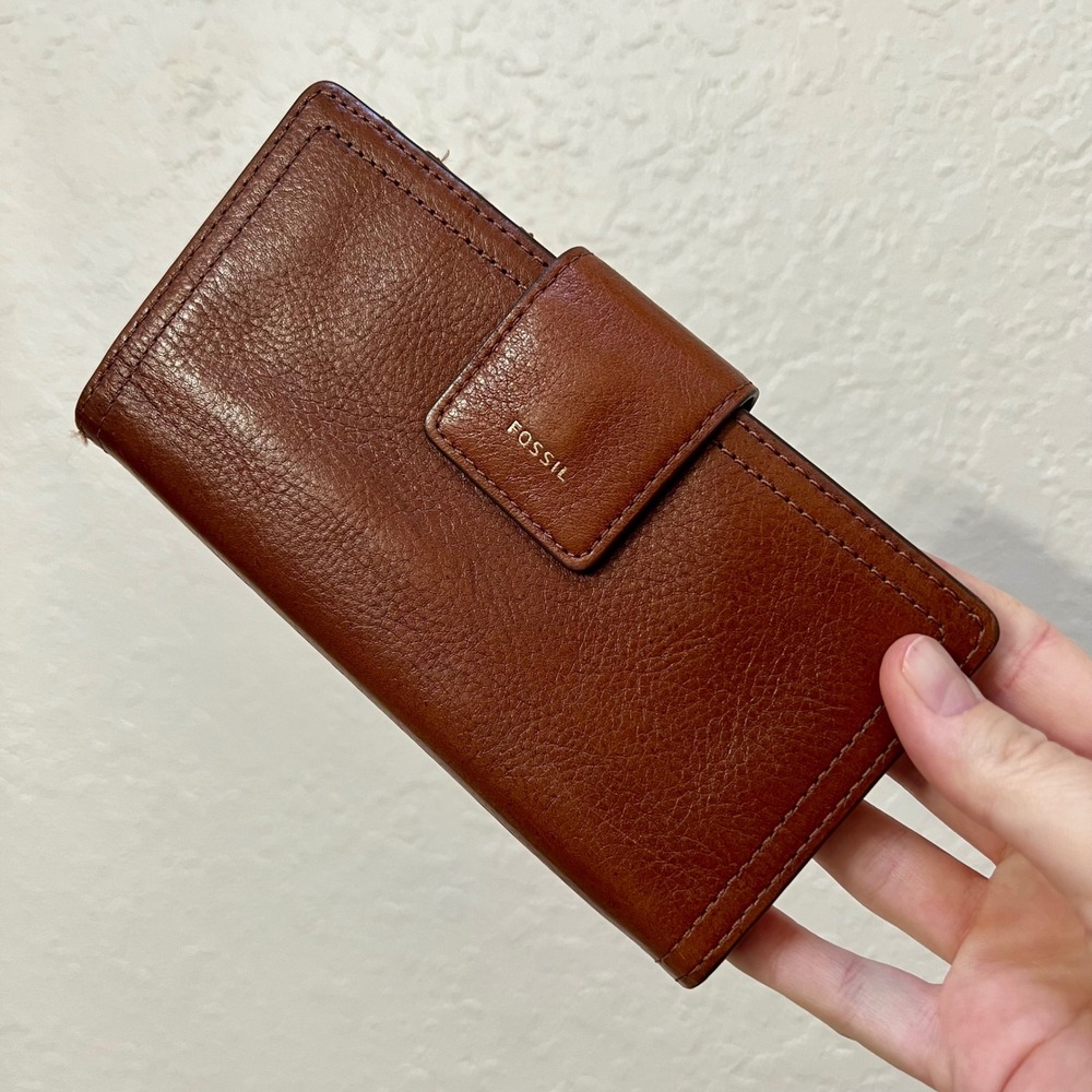 Fossil Madison Slim Bifold Clutch Wallet Brown Pebbled Leather Snap Closure